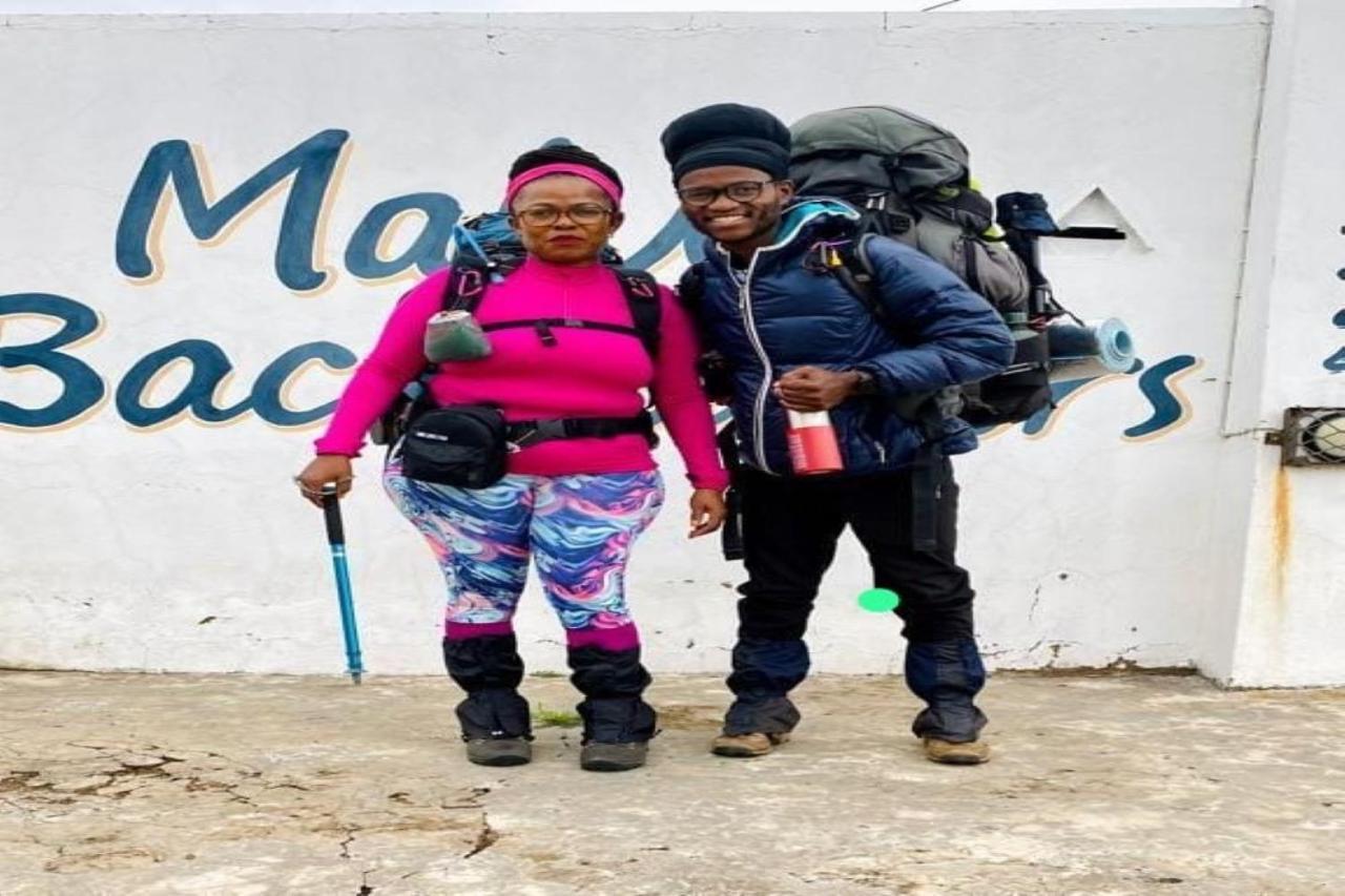 ホテル Maluti Backpackers Phuthaditjhaba エクステリア 写真