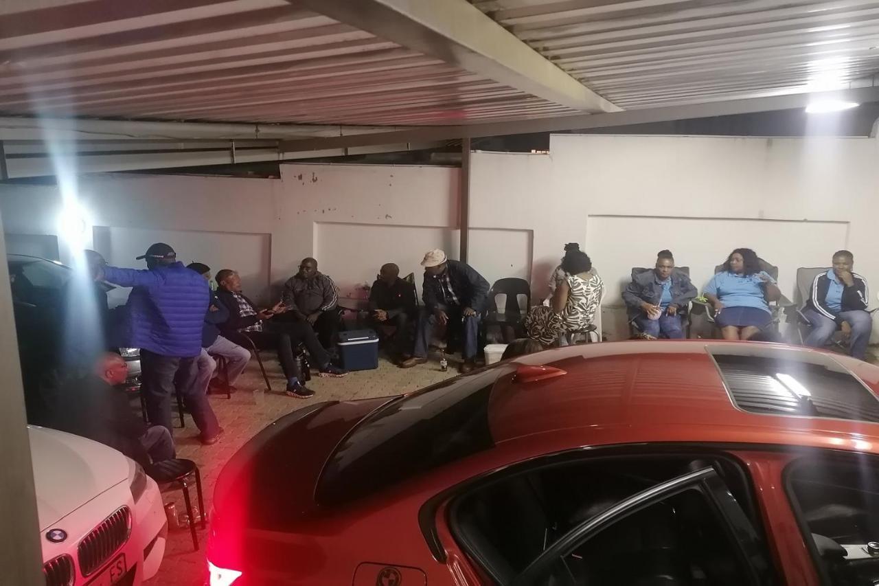 ホテル Maluti Backpackers Phuthaditjhaba エクステリア 写真